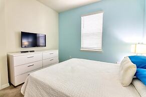 Vikram's Stylish Windsor At Westside Home 5 Bedroom Home by Redawning