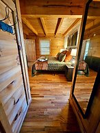 Willow Creek 2 Bedroom Cabin by RedAwning