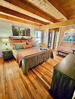 Willow Creek 2 Bedroom Cabin by RedAwning