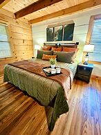 Willow Creek 2 Bedroom Cabin by RedAwning