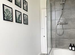 ByEvo 19 Walker GLA Apartment