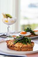 1910 Lifestyle Hotel