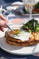 1910 Lifestyle Hotel