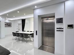 Luxury 7-bed Villa With Pool and Jacuzzi, Fethiye