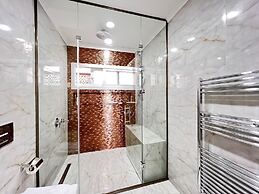 Luxury 7-bed Villa With Pool and Jacuzzi, Fethiye