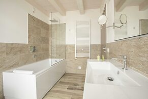 Riva Toscana Golf Resort & SPA