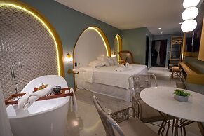 Exotica Boutique Hotel