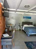 BlueGem Motel