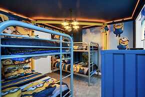 Pelican Large Pool Home in Orlando