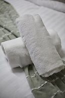 BV Royal Comfy Studiosuite Queensgate Huddersfield