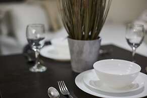 BV Royal Comfy Studiosuite Queensgate Huddersfield