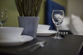 BV Royal Comfy Studiosuite Queensgate Huddersfield