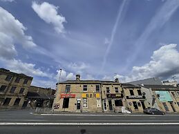 BV Royal Comfy Studiosuite Queensgate Huddersfield