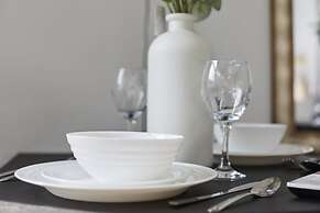 BV Royal Comfy Studiosuite Queensgate Huddersfield