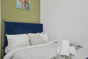 BV Royal Comfy Studiosuite Queensgate Huddersfield