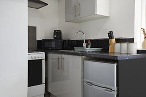 BV Royal Comfy Studiosuite Queensgate Huddersfield