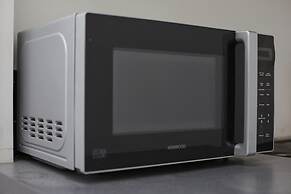 BV Royal Comfy Studiosuite Queensgate Huddersfield