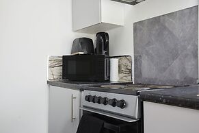 BV Royal Comfy Studiosuite Queensgate Huddersfield