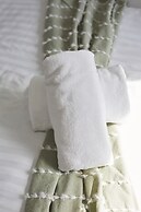 BV Royal Comfy Studiosuite Queensgate Huddersfield