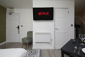 BV Royal Comfy Studiosuite Queensgate Huddersfield