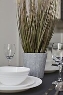 BV Royal Comfy Studiosuite Queensgate Huddersfield