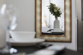 BV Royal Comfy Studiosuite Queensgate Huddersfield