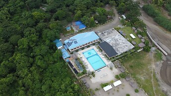 LaSersita Casitas and Water Spa Beach Resort by Cocotel