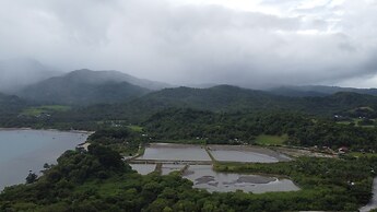 LaSersita Casitas and Water Spa Beach Resort by Cocotel