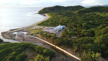 LaSersita Casitas and Water Spa Beach Resort by Cocotel