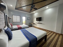 LaSersita Casitas and Water Spa Beach Resort by Cocotel