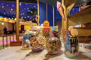 Roaders Plus Hotel Theme