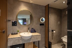 Roaders Plus Hotel Theme