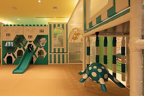 Roaders Plus Hotel Theme