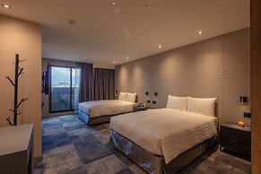 Roaders Plus Hotel Theme