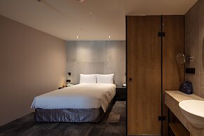 Roaders Plus Hotel Theme