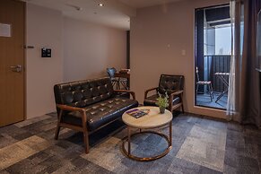 Roaders Plus Hotel Theme