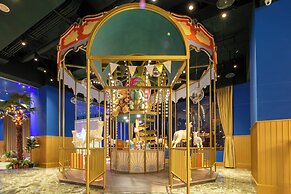 Roaders Plus Hotel Theme