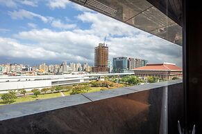 Roaders Plus Hotel Theme