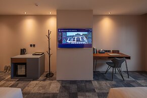 Roaders Plus Hotel Theme