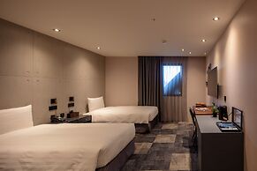 Roaders Plus Hotel Theme