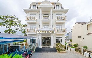 Nature Hotel