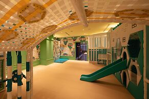 Roaders Plus Hotel Taipei Station