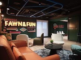 Roaders Plus Hotel Taipei Station