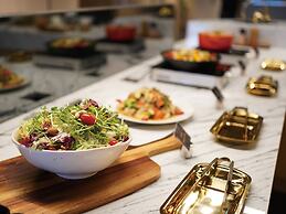 Roaders Plus Hotel Taipei Station