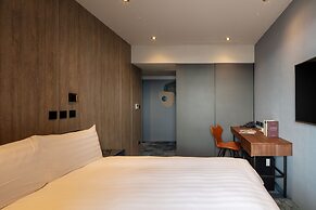 Roaders Plus Hotel Taipei Station