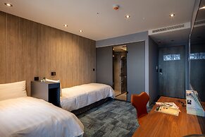 Roaders Plus Hotel Taipei Station