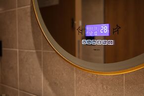 Roaders Plus Hotel Taipei Station