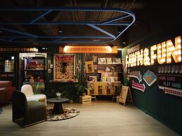 Roaders Plus Hotel Taipei Station