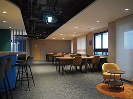 Roaders Plus Hotel Taipei Station