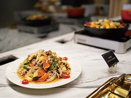 Roaders Plus Hotel Taipei Station